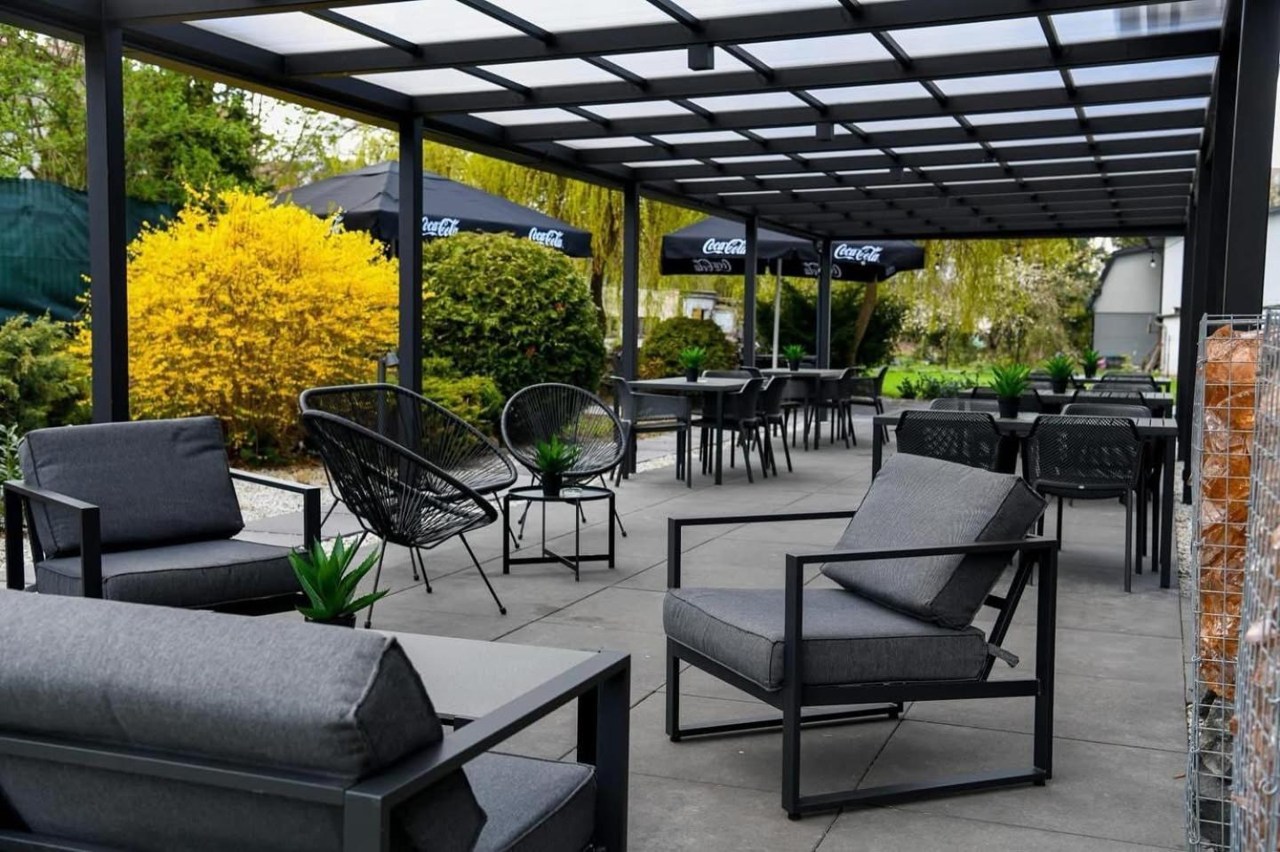 Lofft Hotel Ciechanów エクステリア 写真