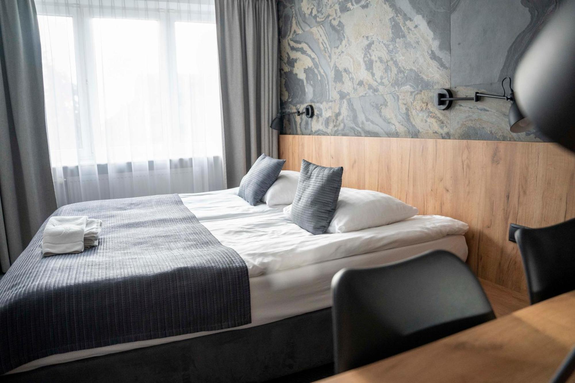 Lofft Hotel Ciechanów エクステリア 写真