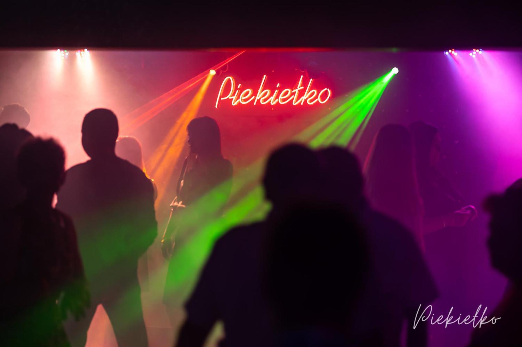 Lofft Hotel Ciechanów エクステリア 写真