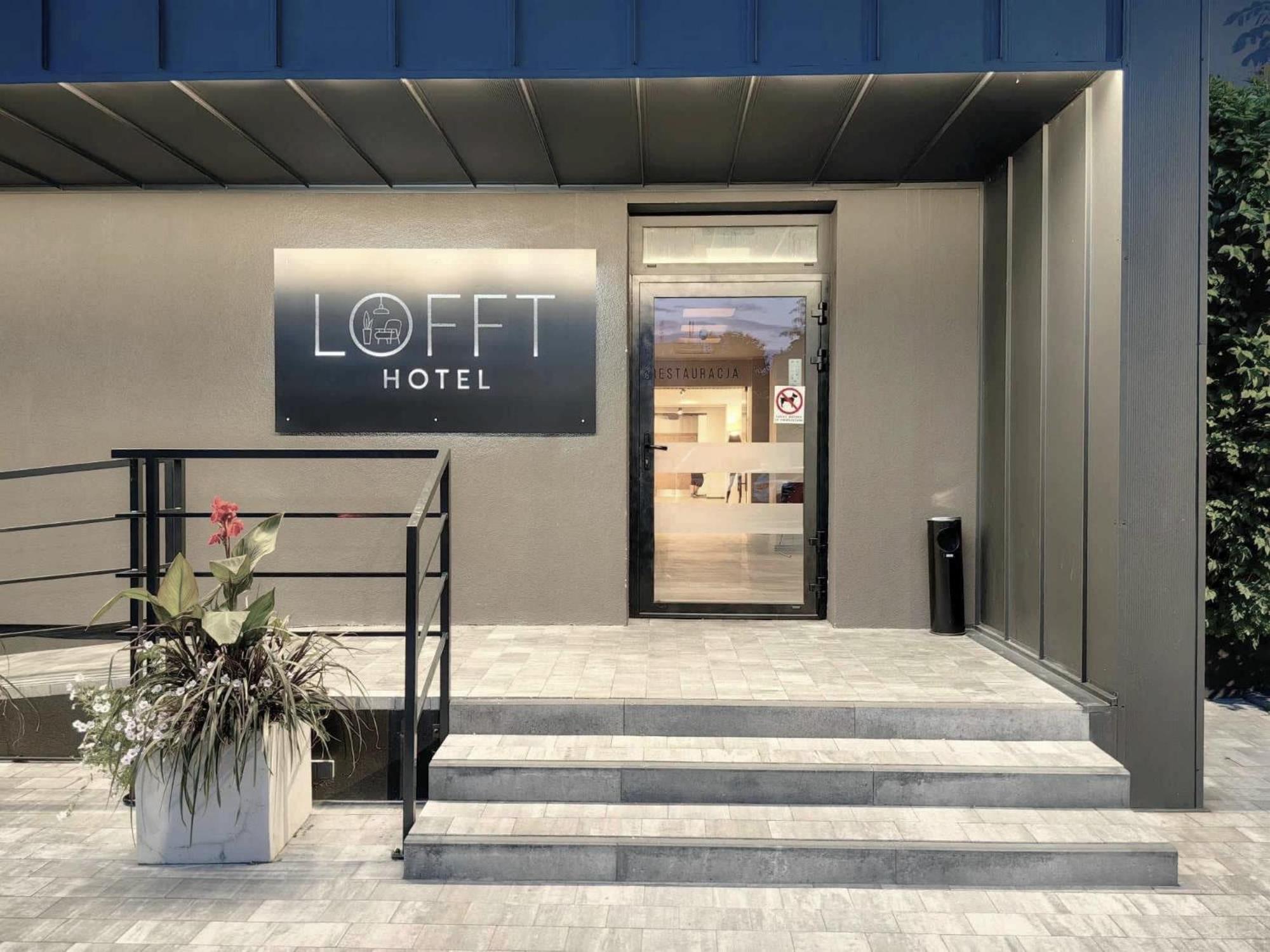 Lofft Hotel Ciechanów エクステリア 写真