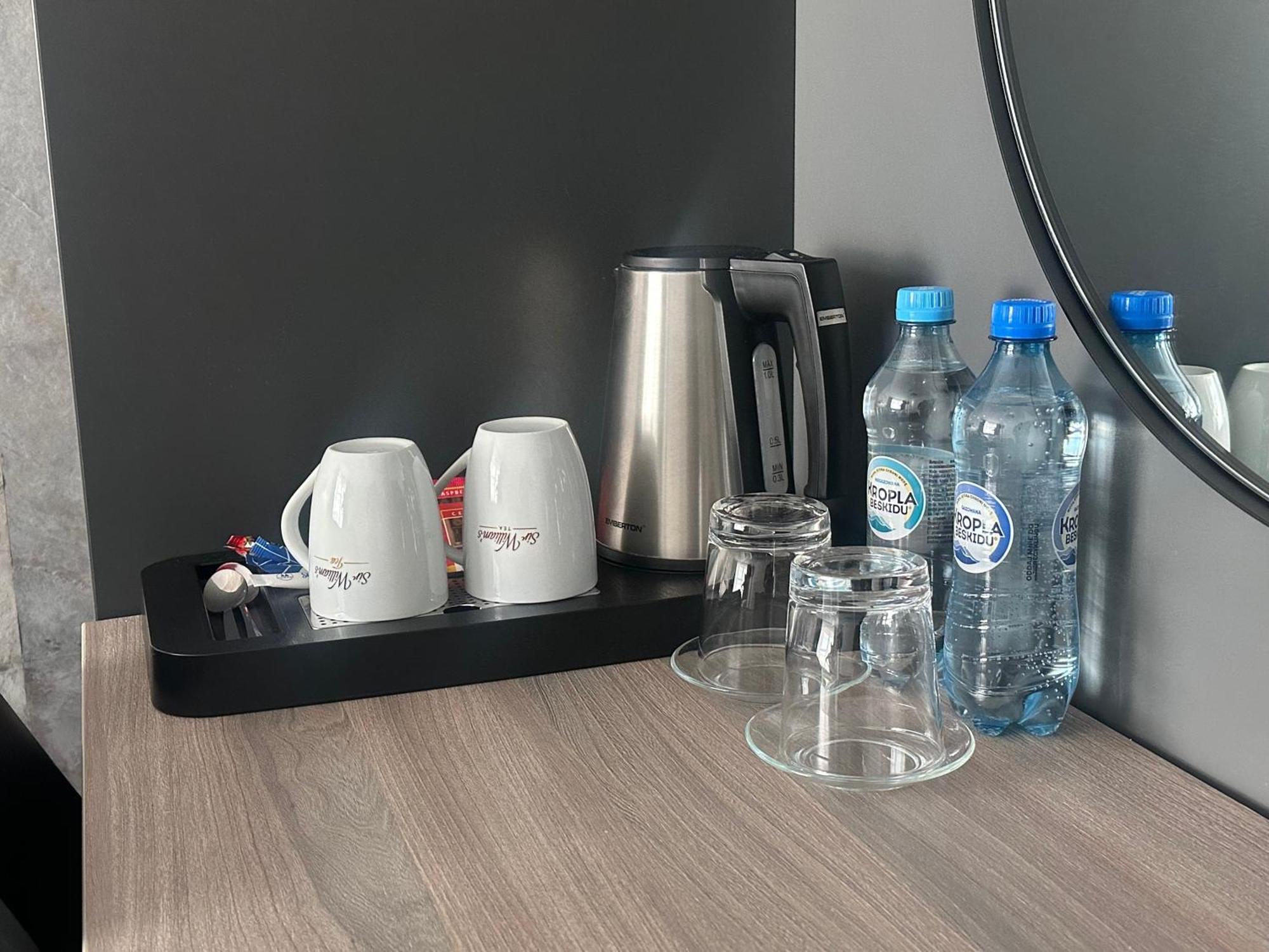 Lofft Hotel Ciechanów エクステリア 写真